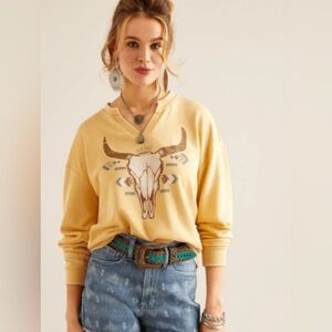 Ariat Women's Yellow V-Neck Sweater